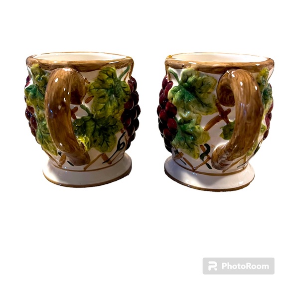 Ceramic 2 Piece Purple Grape Raised Fruit Pattern Mug With Leaves - Picture 3 of 4